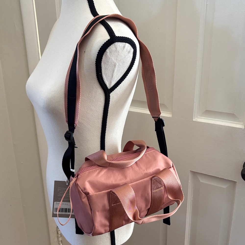 Everlane Mini Bag in Rose Pink